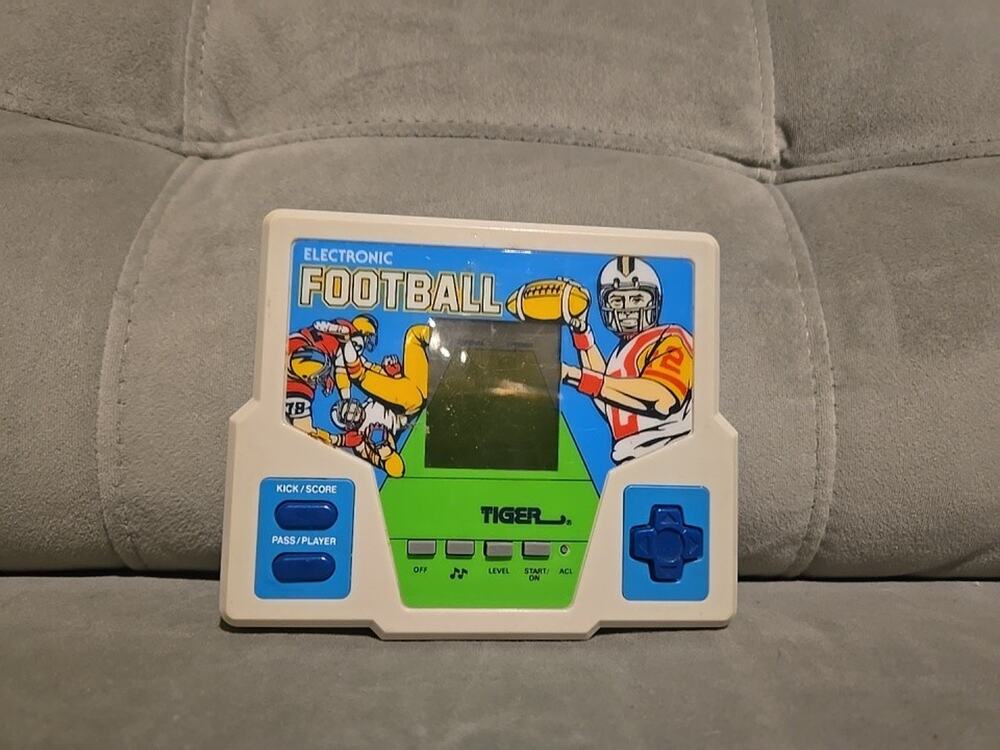 Tiger Electronics Handheld Football Game Vintage 1987 Tested Works